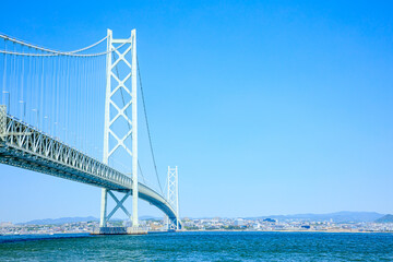 淡路島から見た初夏の明石海峡大橋　兵庫県淡路市　Akashi Kaikyo Bridge in...