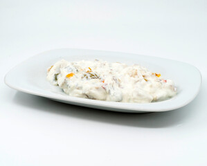 Potato and pepper salad with yoghurt and garlic