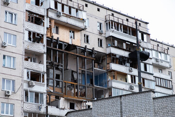 reconstruction of the destroyed building of the apartment house
