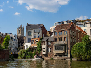 Fototapeta na wymiar Die Altstadt von Gent in Belgien