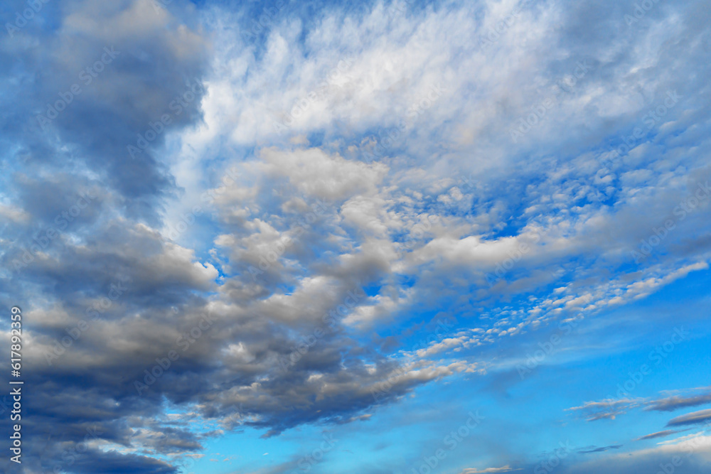 Wall mural beautiful cloudy sky. cloudy sky as abstract background