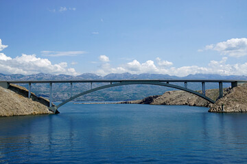 Obraz premium bridge to krk island in northern croatia