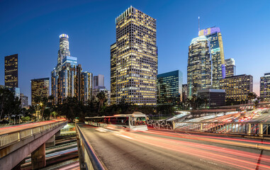 Naklejka premium Los Angeles Downtown buss with motion blur