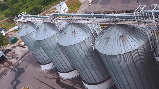 Feed mill, silos at the feed mill