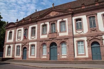 Fototapeta na wymiar mansion (former palais du conseil souverain d'alsace) in colmar in alsace (france)
