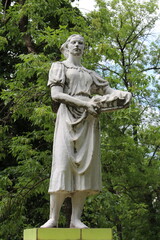 Fototapeta premium A statue of a person