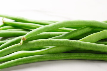 収穫したばかりのインゲン豆