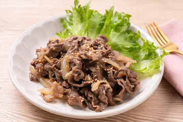 牛薄切り肉の焼き肉