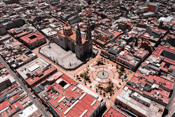 Plaza y Catedral de San Juan de los Lagos 