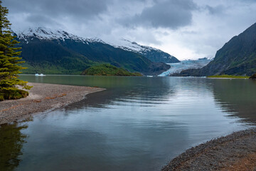 Mendenhall Glacier (Sít) near Juneau, Tongass National Forest, southeast Alaska, USA.
