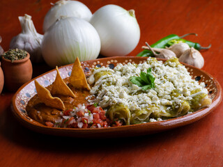 Enchiladas verdes, comida mexicana, gastronomia mexicana, salsa verde