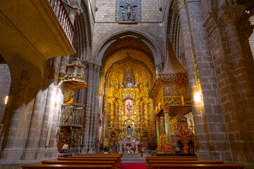 Fototapeta na wymiar Basílica de San Vicente en la ciudad de Ávila, Castilla y León, España.