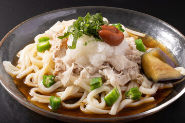 梅おろし豚しゃぶ冷やしうどん