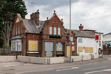Closed down public house in High Wycombe