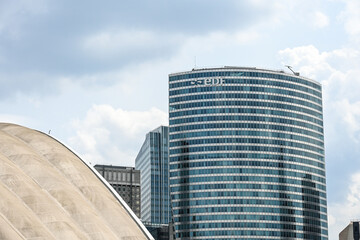 Paris La Defense EDF electricit&eacute; energie business