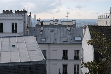 Paris building roofs, photos taken from the heights of Paris.
It gathers many types of buildings with characteristic Parisian roofs, from various districts of the city.
