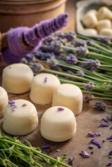Obraz na płótnie Canvas Homemade calisson sweets with lavender flowers. generative AI