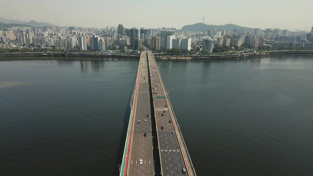 Aerial view of Mapo Bridge and Han river in Seoul, South Korea