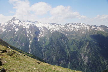 Fototapeta na wymiar The view from Imbachhorn mountain, Austria