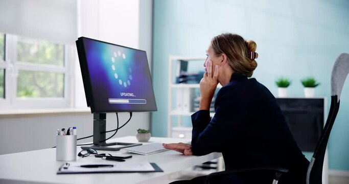 Installing Software Update Progress. Computer Loading Patch