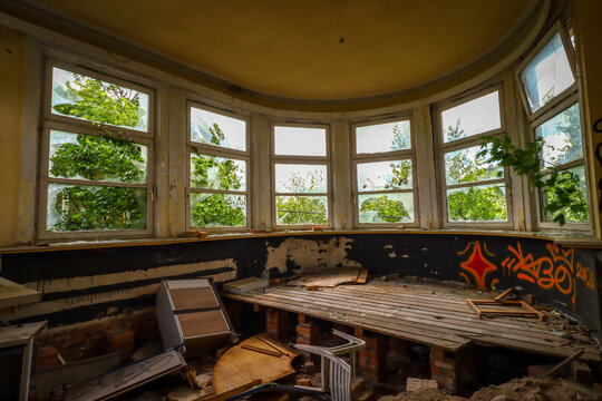 old empty oriel window in an abandoned hotel