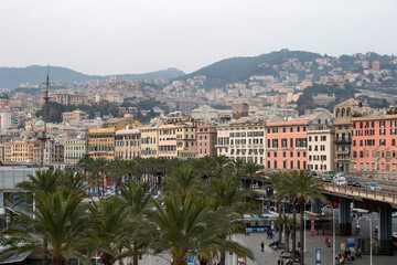 Fototapeta na wymiar Genua (Genoa) in Italien im Spätsommer 2015