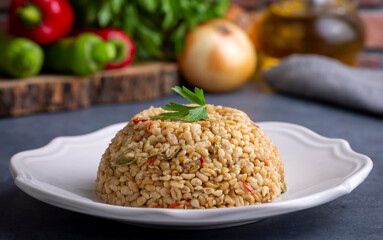 Bulgur pilaf with Firik (Turkish name; firikli bulgur pilavi)