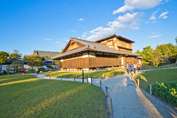The Ninomaru Palace served as the residence and office of the shogun during his visits to Kyoto. Surviving in its original form, the palace consists of multiple separate buildings.