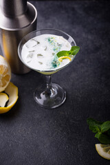 Cocktail or mocktail with lemon and mint