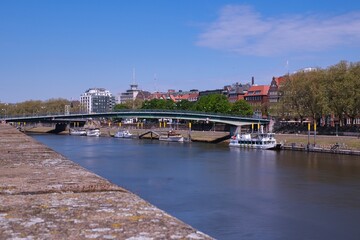 Panorama von Bremen mit Blick über die Weser auf die Altstadt