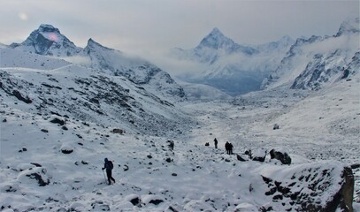 cho la pass trekking