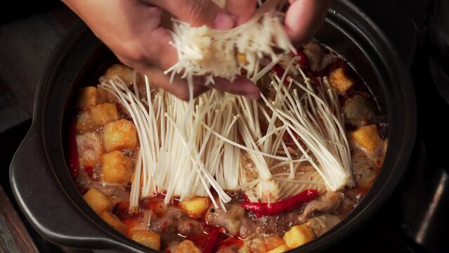 The cooking process of old-fashioned Mala Tang, a characteristic local dish in Northeast China