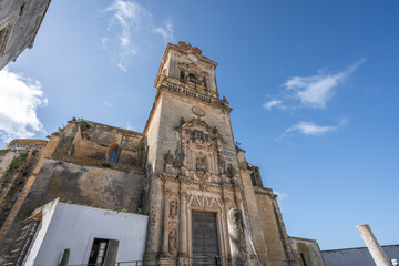 Fototapeta na wymiar San Pedro Church - Arcos de la Frontera, Cadiz, Spain