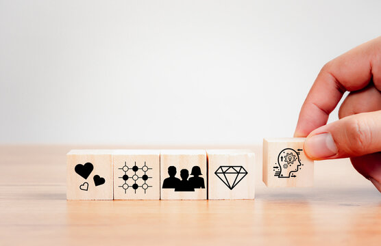 Embrace the essence of leadership, teamwork, and problem-solving in photography. Harness your creativity, adaptability, and persuasion skills. Explore the limitless world of artistry and business