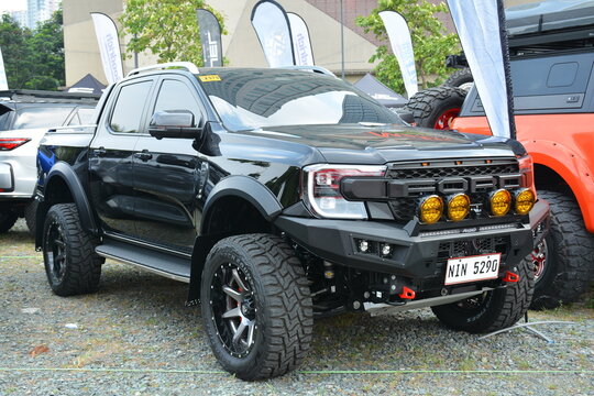 Ford ranger at Bumper to Bumper car show in Quezon City