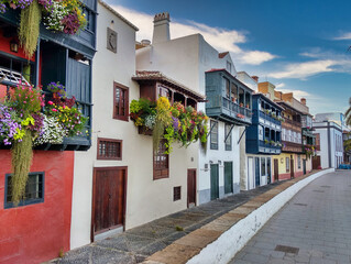 Fototapeta na wymiar Colorful houses with balconies in Santa Cruz de La Palma, Canary Islands, Spain