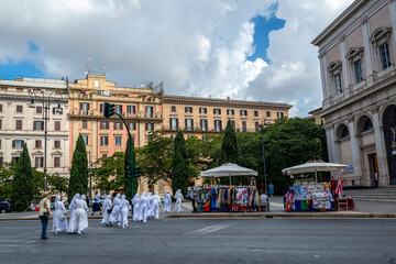 Naklejka premium Groupe de bonnes-sœurs Piazza San Giovanni in Laterano. in Rome