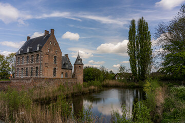 Fototapeta premium Nice view of the castle in Moeskroen, Mouscron. Graven Kasteel or Marcel Marier centrum.