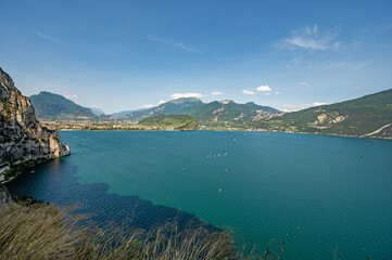  Lago di Garda - a lake in northern Italy. - obrazy, fototapety, plakaty