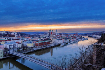 Fototapeta premium Sunset on a winter evening over Passau, Bavaria, Germany.