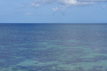 西原キラキラビーチの海