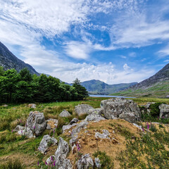 Tryfan: Majestic Peaks and Adventurous Ascents