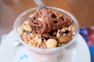 Chocolate mousse cake