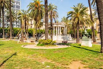Fototapeta premium Garden view of Castelnuovo square in Palermo, Sicily, Italy