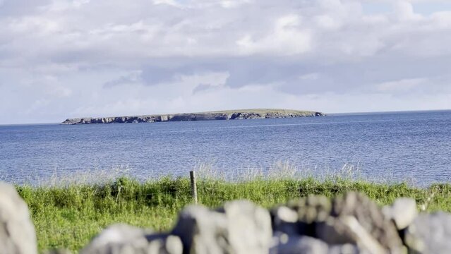 island in the sea