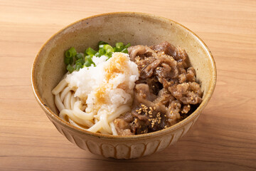 鬼おろし肉ぶっかけうどん