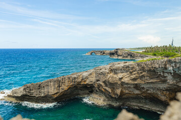 Fototapeta premium Arecibo cueva del indio rock formations landscape in the coast of puerto rico