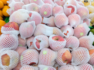 fuji apples in the market