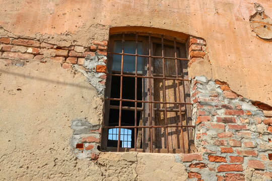 Door window ancient old ruin artistic art history tourism culture