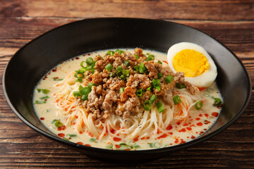 冷し坦々そうめん